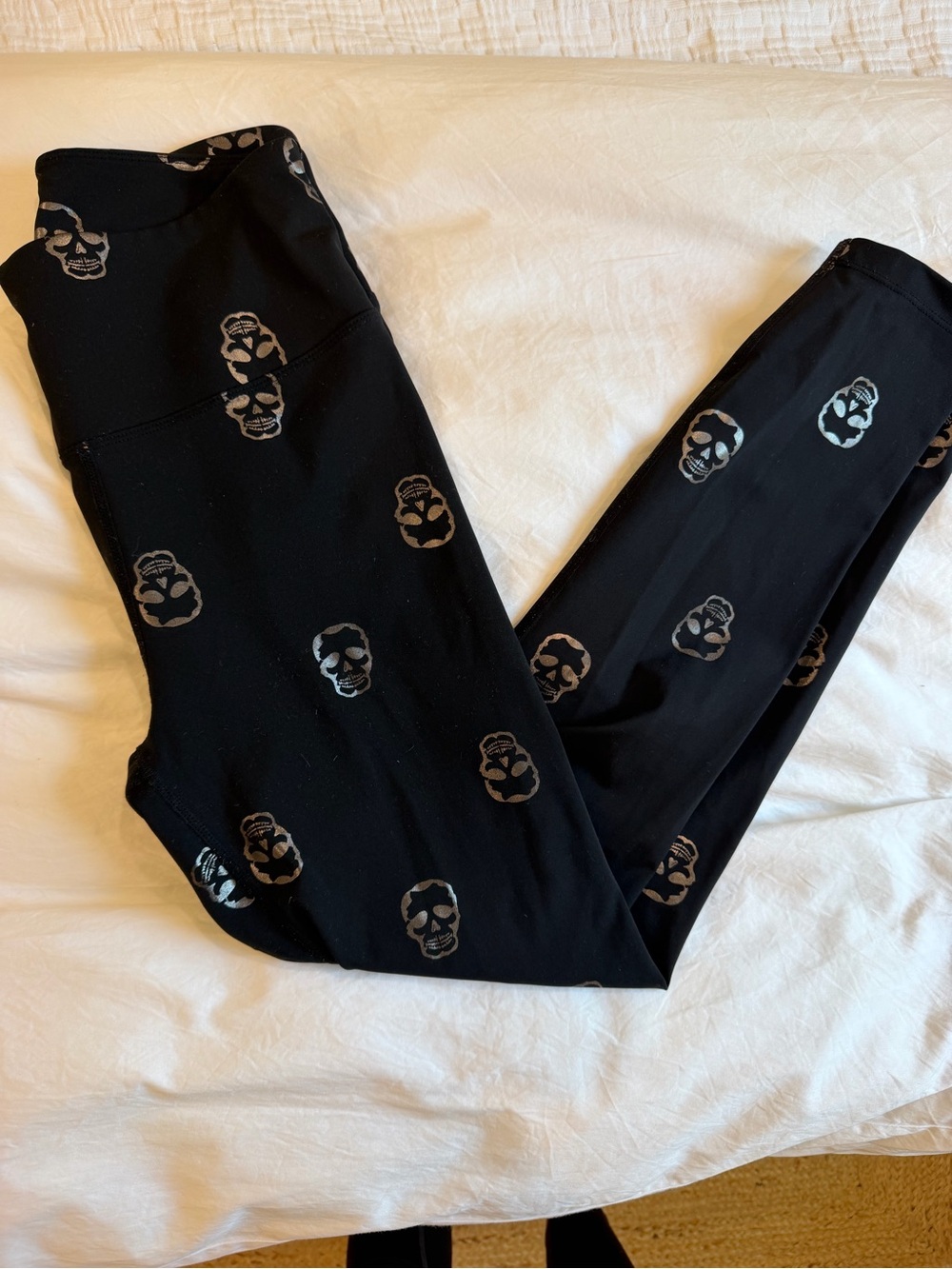Black Skull Print Leggings